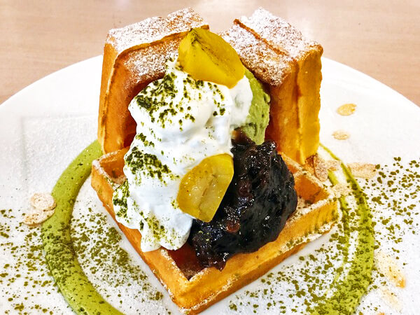 抹茶ワッフル